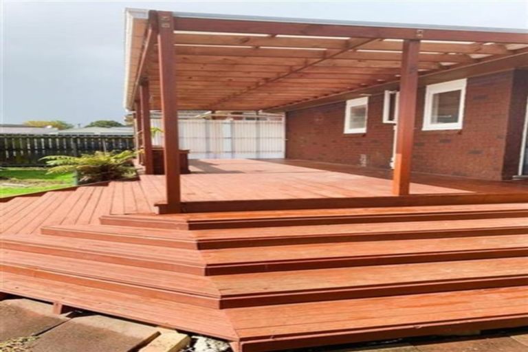 Photo of property in 70 Hokianga Street, Mangere East, Auckland, 2024