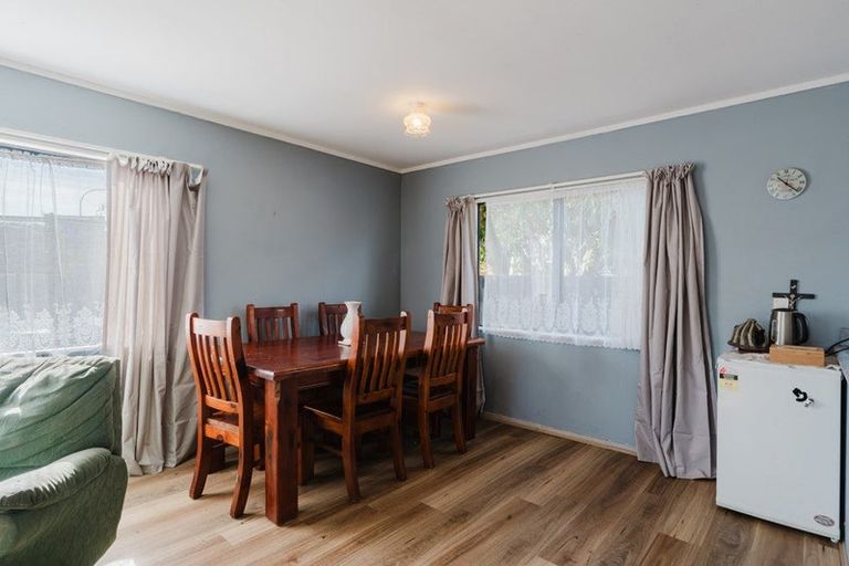 Photo of property in 39a Avalon Drive, Nawton, Hamilton, 3200