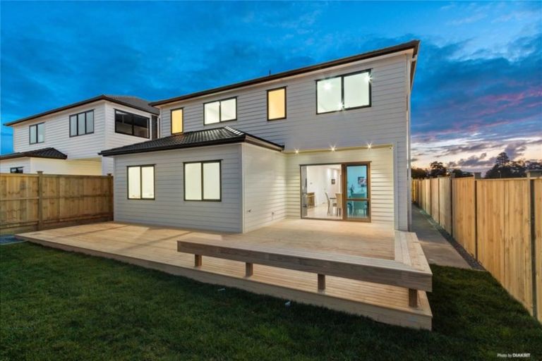 Photo of property in 11 Golden Avenue, Flat Bush, Auckland, 2019