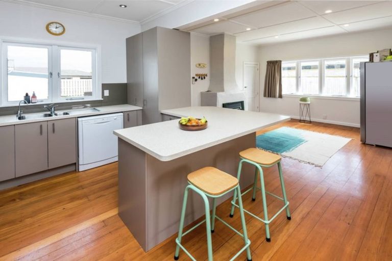 Photo of property in 18a Jellicoe Road, Manurewa, Auckland, 2102