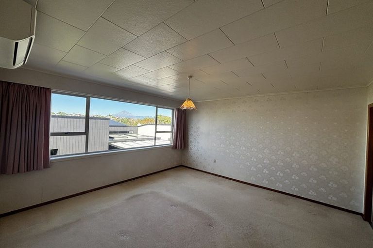 Photo of property in 34 Ngaio Street, Strandon, New Plymouth, 4312