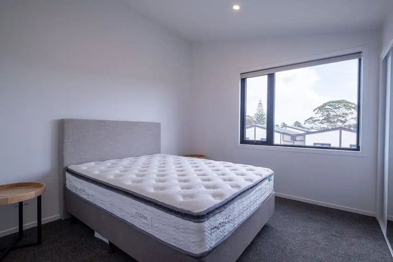 Photo of property in 42 Te Puketoka Lane, Mangere, Auckland, 2022