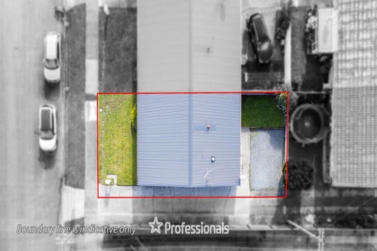 Photo of property in 2/6 Hay Street, Ebdentown, Upper Hutt, 5018