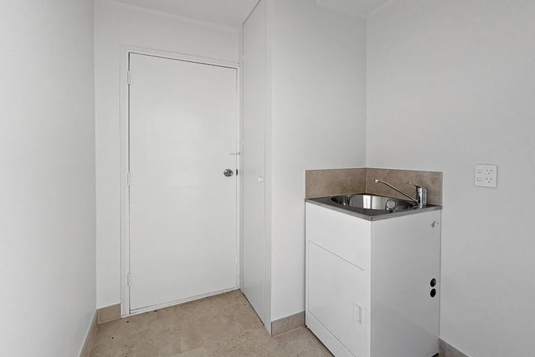 Photo of property in 7 Rogers Street, Castlecliff, Whanganui, 4501