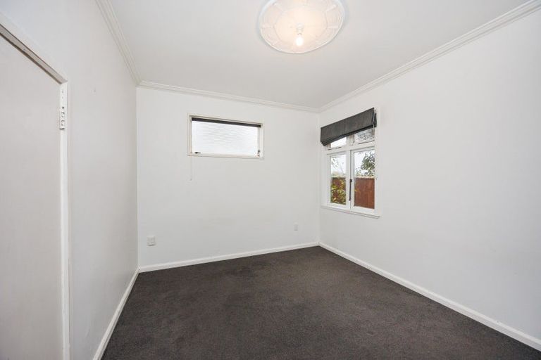 Photo of property in 232 Tremaine Avenue, Highbury, Palmerston North, 4412