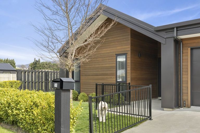 Photo of property in 51 Obelisk Street, Wanaka, 9305