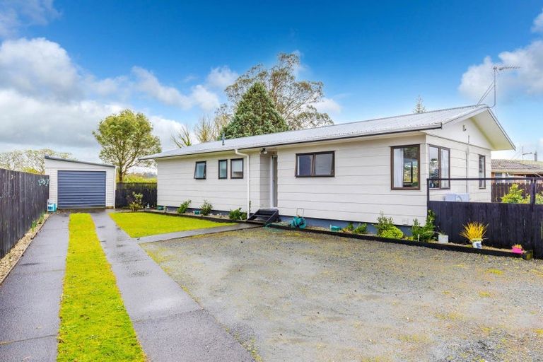 Photo of property in 16 Leather Street, Huntly, 3700