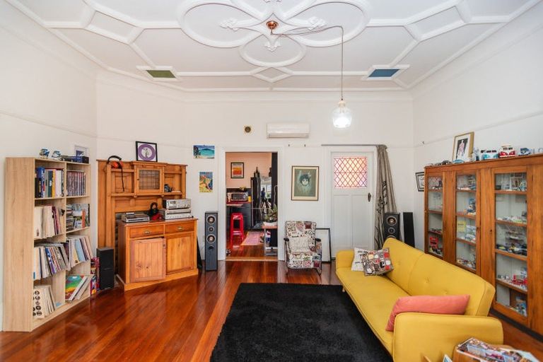 Photo of property in 14 Nelson Terrace, Seaview, Timaru, 7910