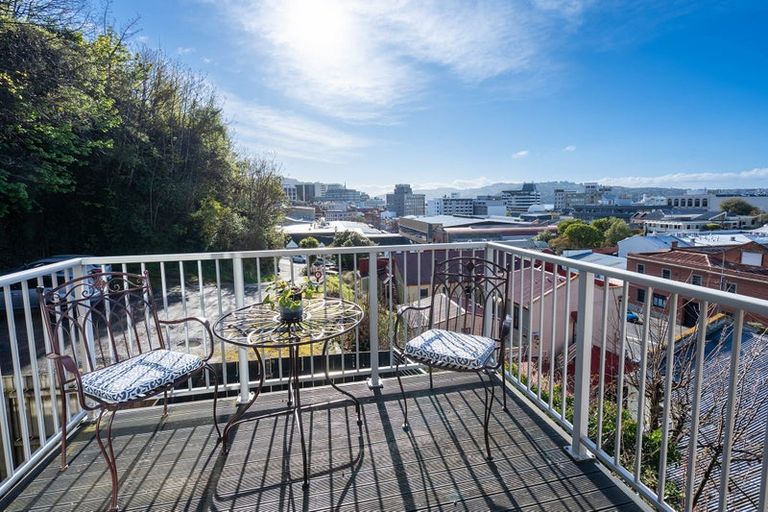 Photo of property in 66j Maclaggan Street, Dunedin Central, Dunedin, 9016