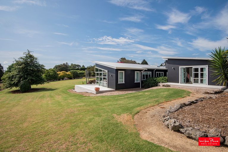 Photo of property in 66 Smithville Road, Te Kamo, Kamo, 0185