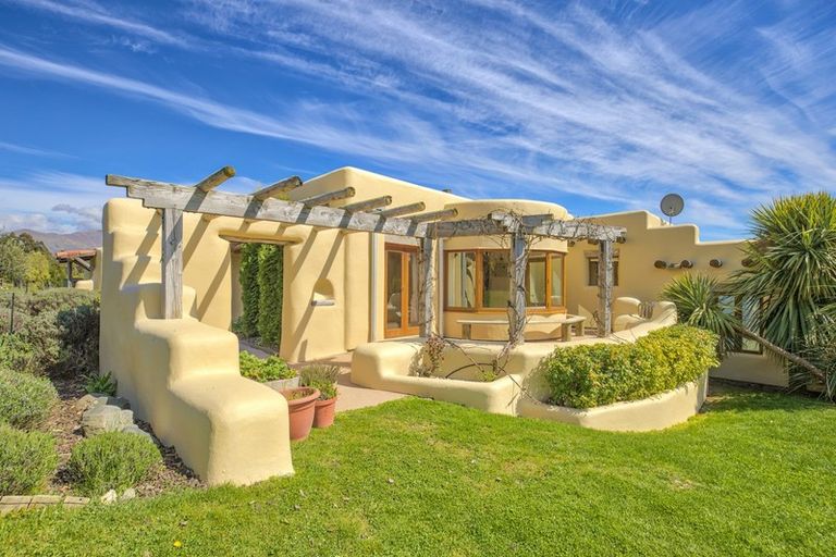 Photo of property in 40 Halliday Road, Wanaka, 9382