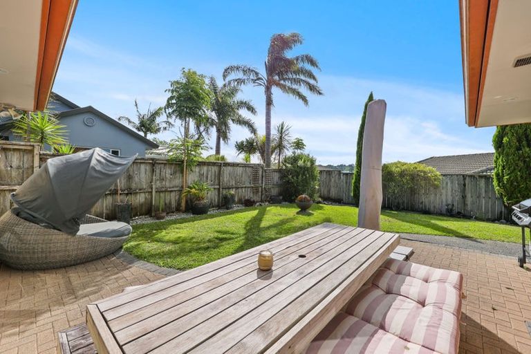 Photo of property in 32 Highfields Terrace, Henderson, Auckland, 0612