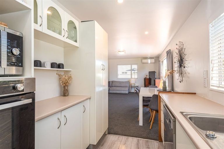 Photo of property in 48 Dover Street, St Albans, Christchurch, 8014