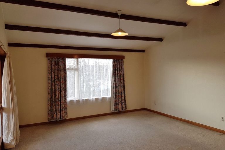 Photo of property in 2/33 Champion Street, Edgeware, Christchurch, 8013