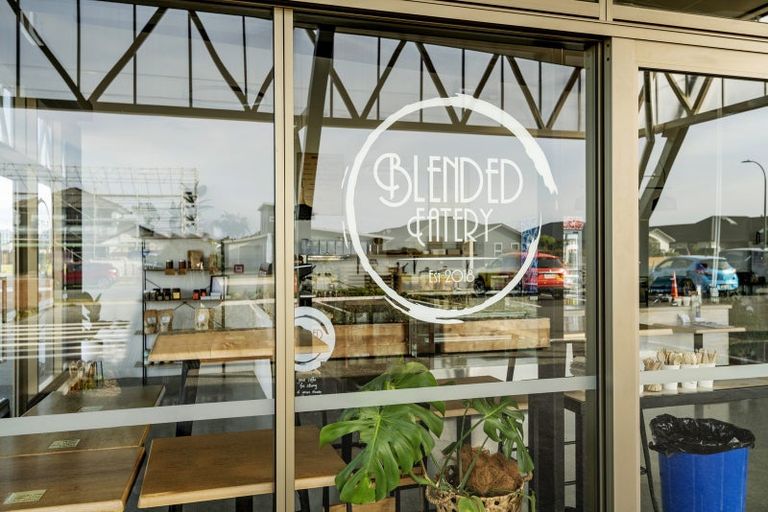 Photo of property in 63 Awatira Drive, Papamoa Beach, Papamoa, 3118