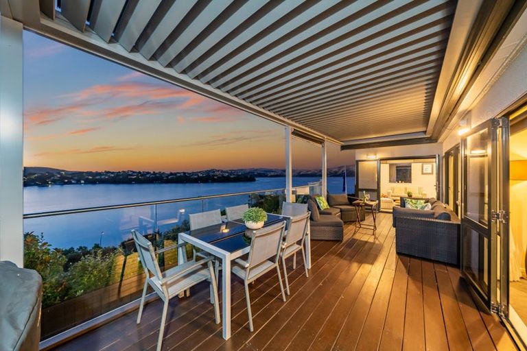 Photo of property in 14 Spinnaker Drive, Whitby, Porirua, 5024