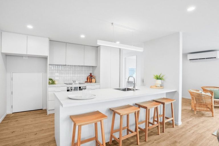 Photo of property in 2/24 Dampier Street, Woolston, Christchurch, 8023