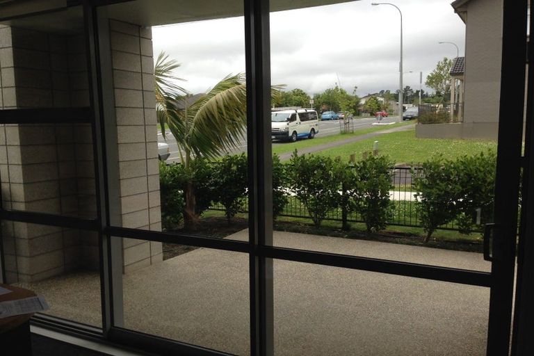 Photo of property in 15 Bickerton Way, Flat Bush, Auckland, 2019