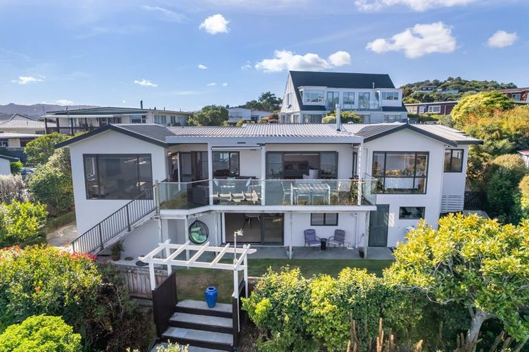 Photo of property in 14 Spinnaker Drive, Whitby, Porirua, 5024