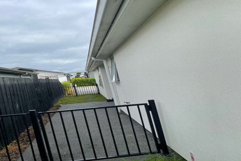Photo of property in 23a-b Astrolabe Street, Cannons Creek, Porirua, 5024