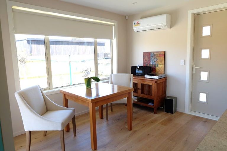 Photo of property in 2/107b Aorangi Road, Bryndwr, Christchurch, 8053