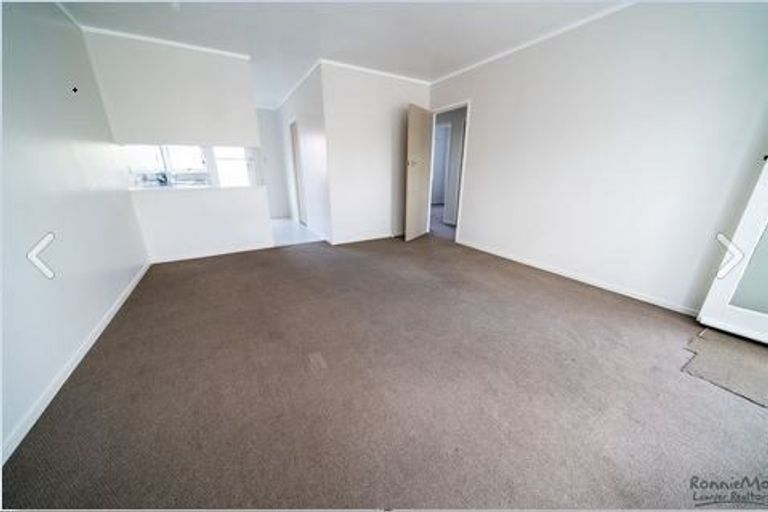 Photo of property in 2/41 Miro Street, New Lynn, Auckland, 0600