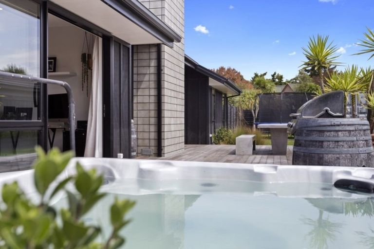 Photo of property in 10 Buller Street, Sefton, 7477