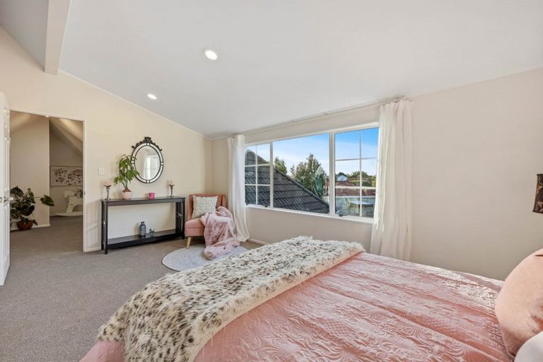 Photo of property in 36 Matterhorn Crescent, Northpark, Auckland, 2013