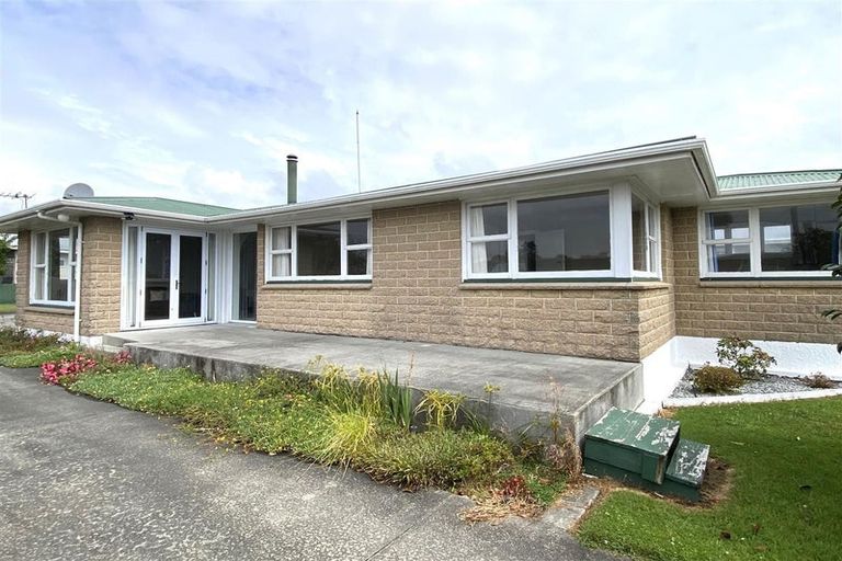 Photo of property in 128 Rolleston Street, Hokitika, 7810