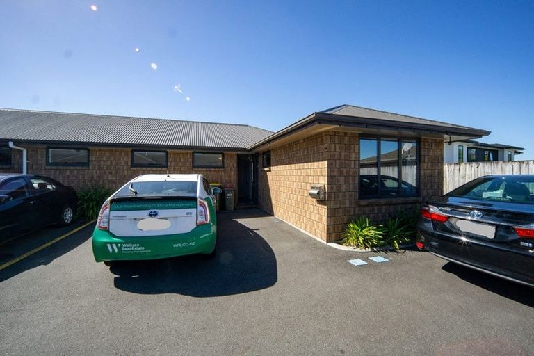 Photo of property in 5/102 Old Farm Road, Hamilton East, Hamilton, 3216