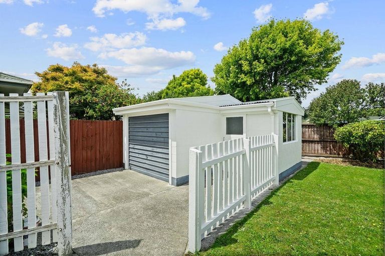 Photo of property in 17 Blakiston Street, Hoon Hay, Christchurch, 8025