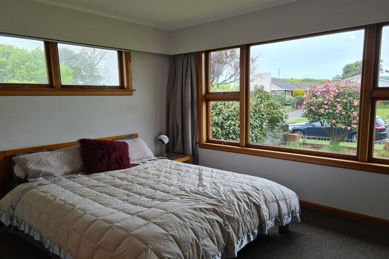 Photo of property in 33 Toorak Avenue, Avonhead, Christchurch, 8042