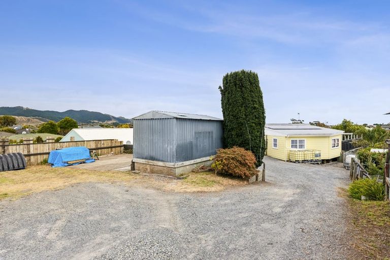 Photo of property in 108 Martin Road, Paraparaumu Beach, Paraparaumu, 5032