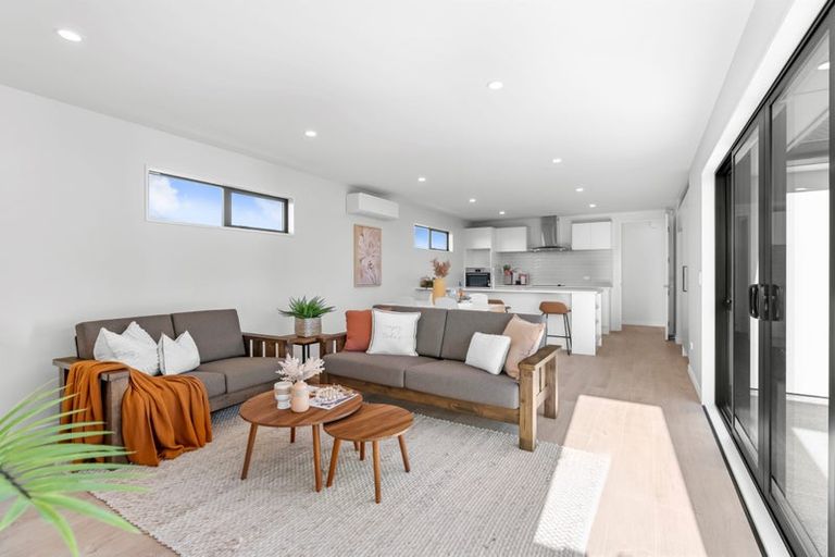 Photo of property in 28 Mabel Crescent, Halswell, Christchurch, 8025