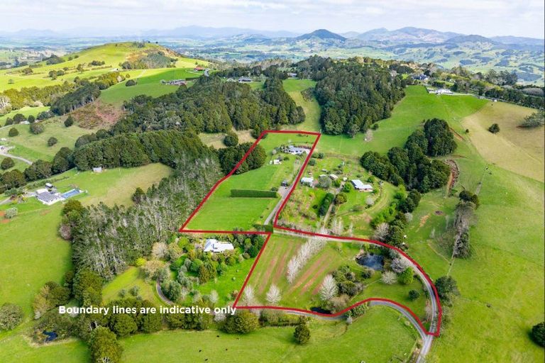 Photo of property in 21 Going Road, Matarau, Kamo, 0185