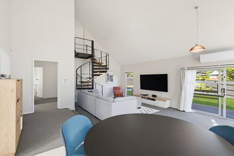 Photo of property in 8 Buller Place, Westbrook, Palmerston North, 4412