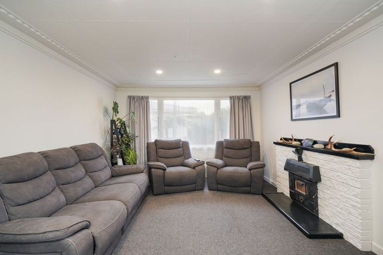 Photo of property in 273 Conyers Street, Strathern, Invercargill, 9812