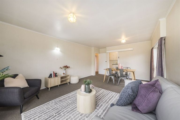 Photo of property in 2 Newhaven Place, Roslyn, Palmerston North, 4414