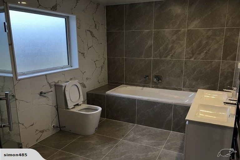 Photo of property in 11 St Claire Road, Silverdale, 0932