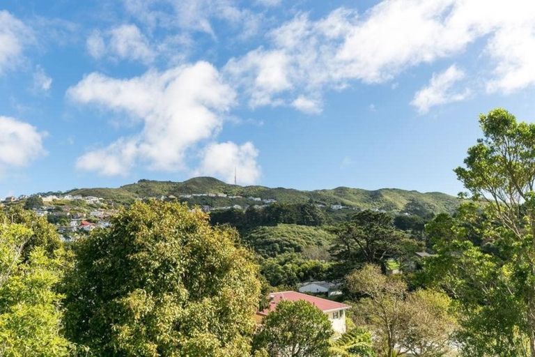 Photo of property in 99 Fraser Avenue, Johnsonville, Wellington, 6037