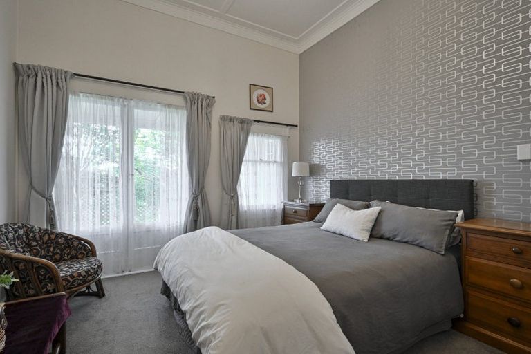 Photo of property in 1205a Karamu Road North, Mayfair, Hastings, 4122