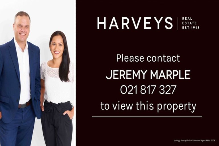 Photo of property in 8 Bosun Place, Te Atatu Peninsula, Auckland, 0610