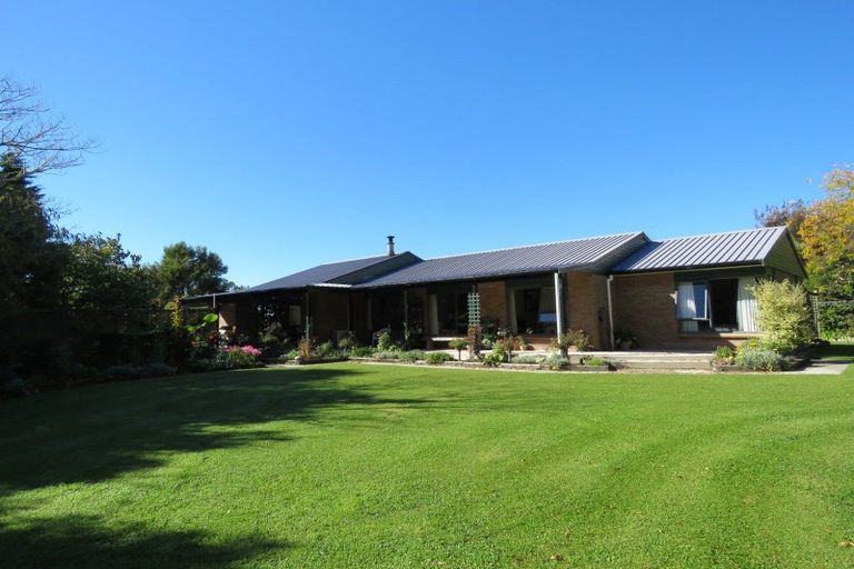 Photo of property in 19 Kew Road, Westport, 7825