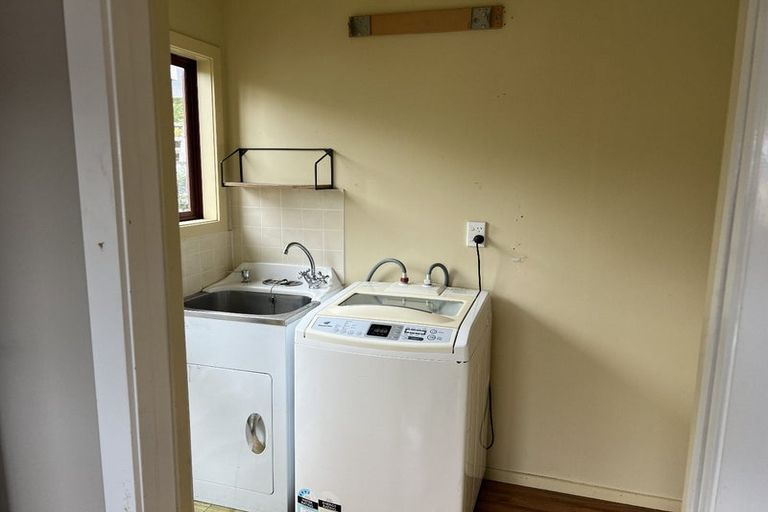 Photo of property in 7a Victoria Street, Hawera, 4610