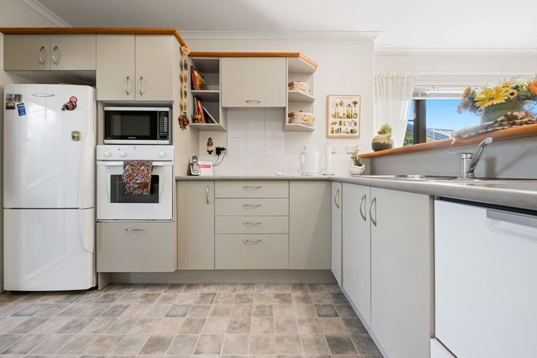 Photo of property in Bramley Gardens, 33/3u Turnbury Court, Rototuna, Hamilton, 3210