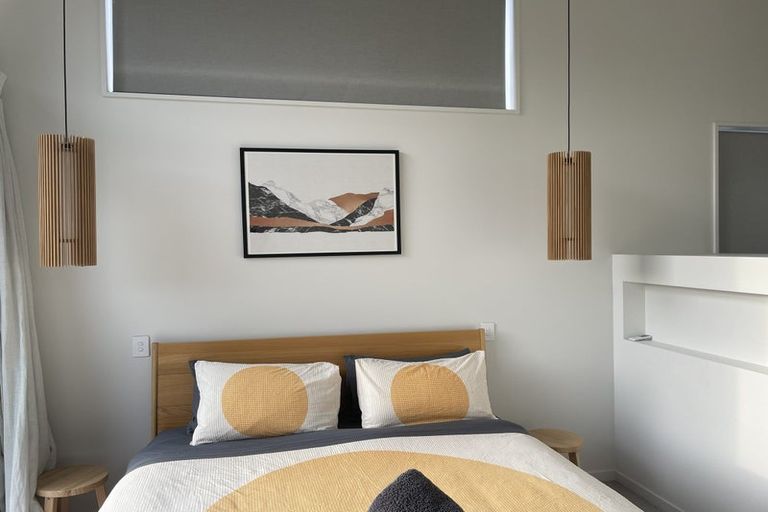 Photo of property in 11 Kereru Crescent, Wanaka, 9305