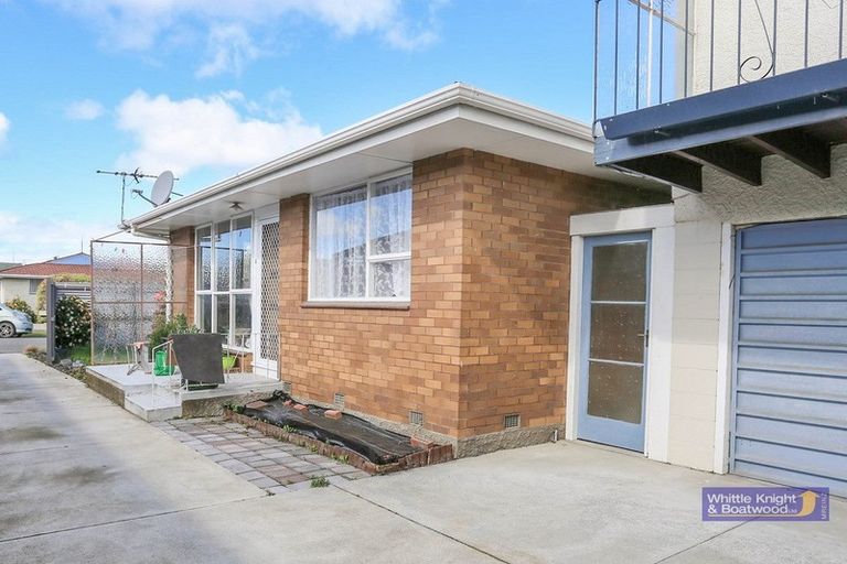 Photo of property in 23 Chilton Drive, Mairehau, Christchurch, 8052