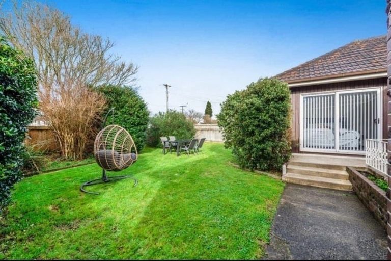 Photo of property in 25 Laurie Avenue, Papakura, 2110
