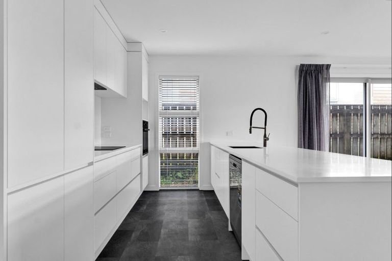 Photo of property in 7 Pembroke Road, Stratford, 4332