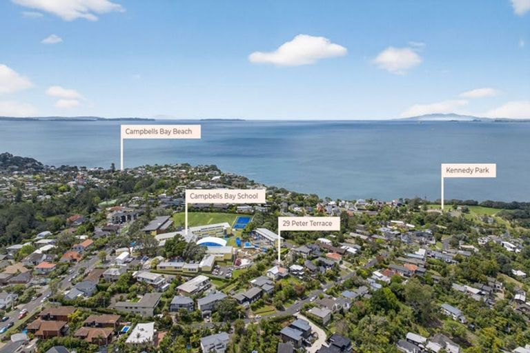 Photo of property in 29 Peter Terrace, Castor Bay, Auckland, 0620